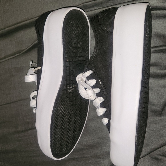 DC Platform Sneakers Women's Size 5 - Picture 7 of 8